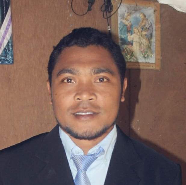 Yulius Fanus Mari